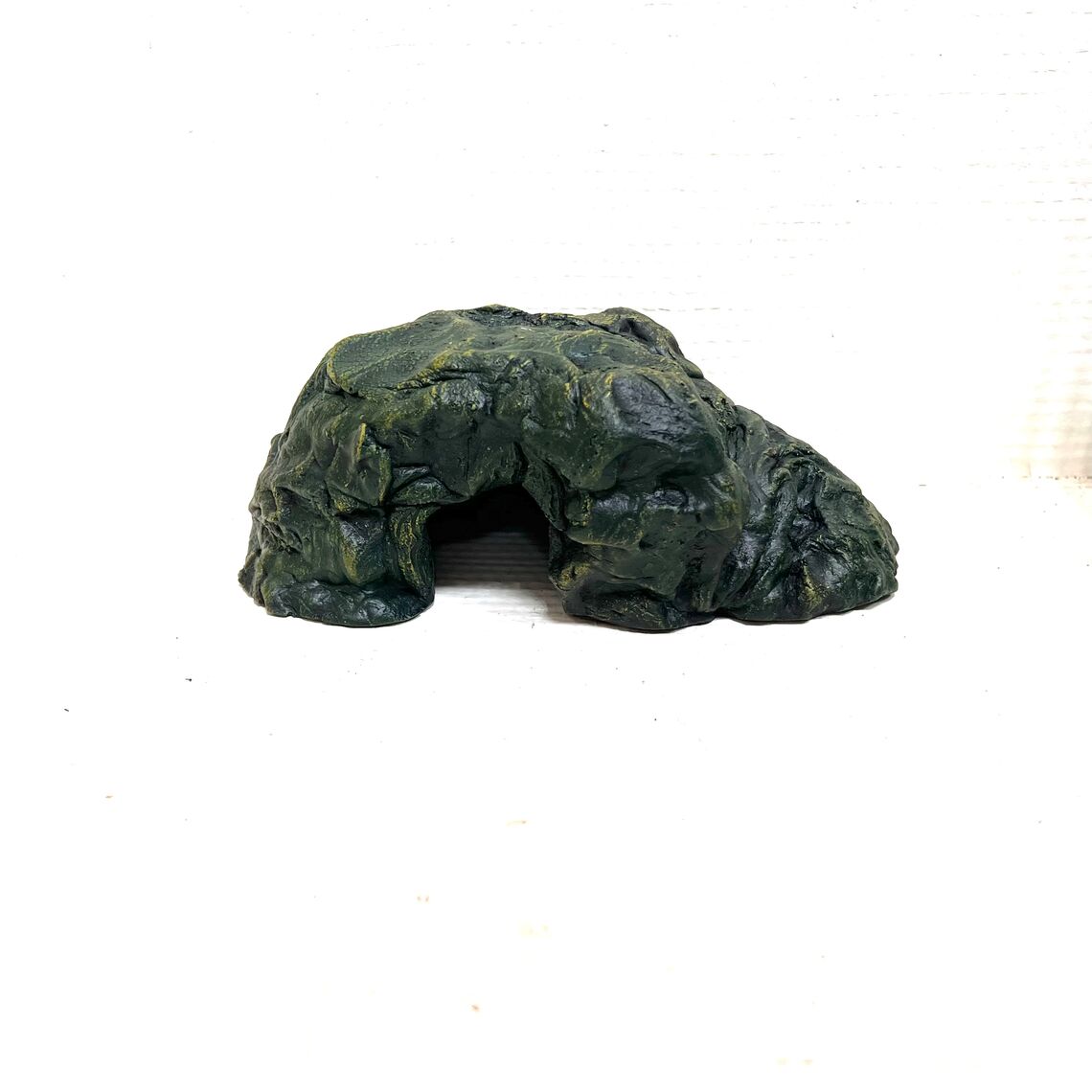 Укрытие "Лава" зеленое 23*14*9 см