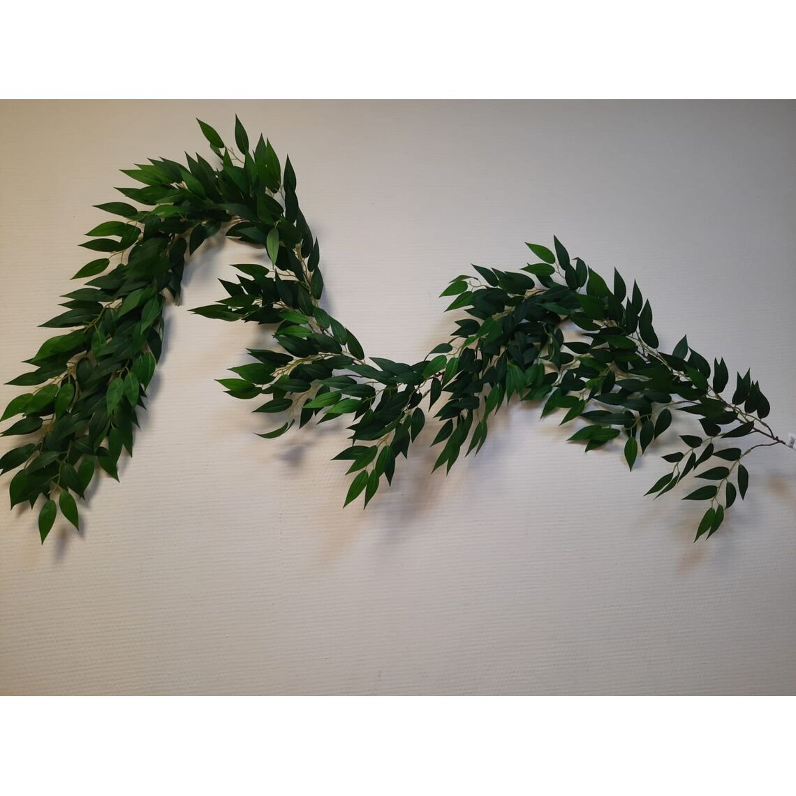 Искусственное растение "Лиана Крукус" 200см 9153